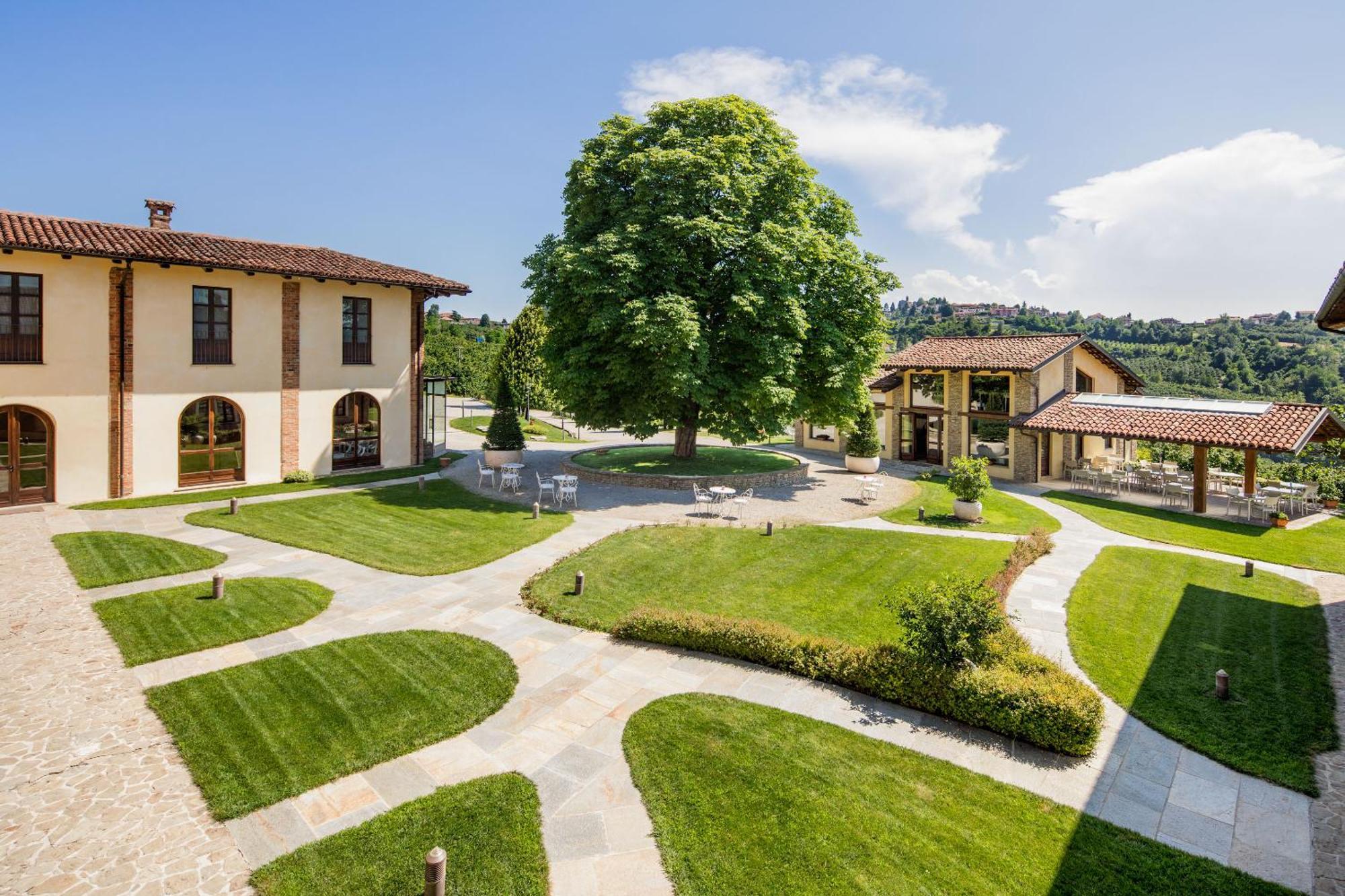 Relais Montemarino Hotel