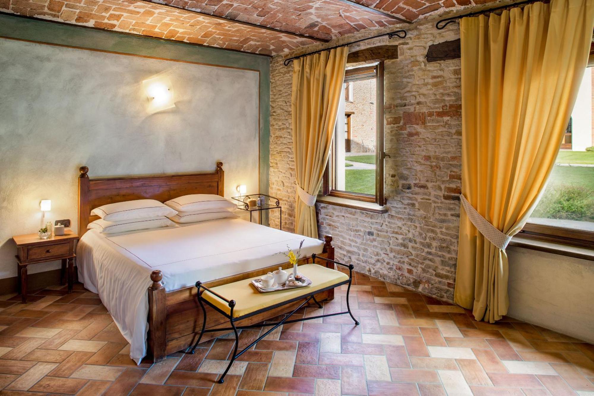 Relais Montemarino Hotel Borgomale